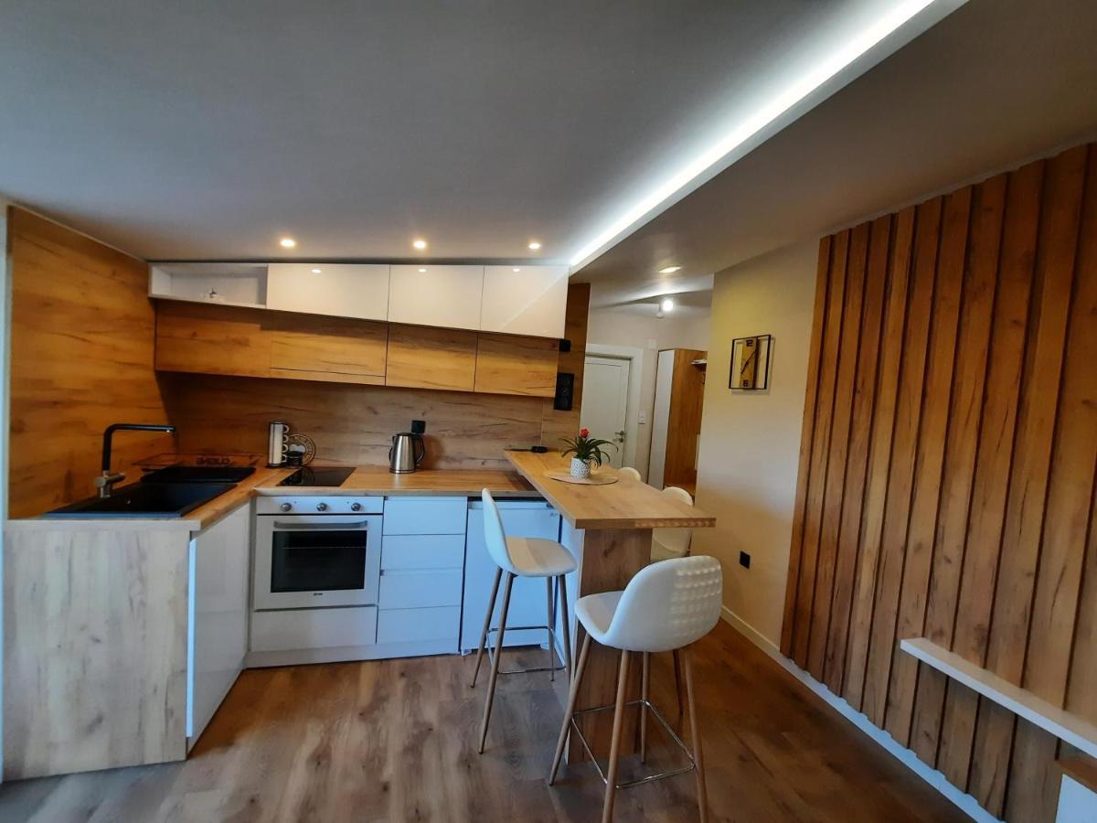 Dream Home, Free Garage Nis Exterior foto